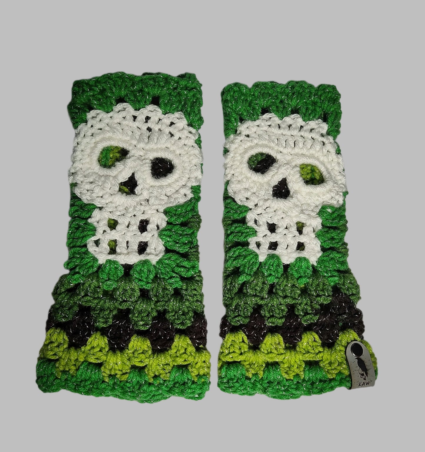 Granny Skull Fingerless Gloves - Green